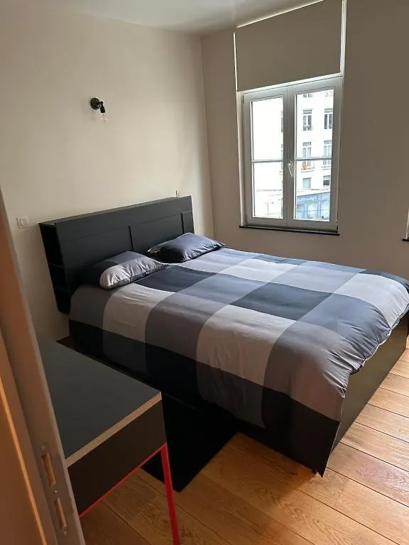 House 3 Rooms Brussels Apartment